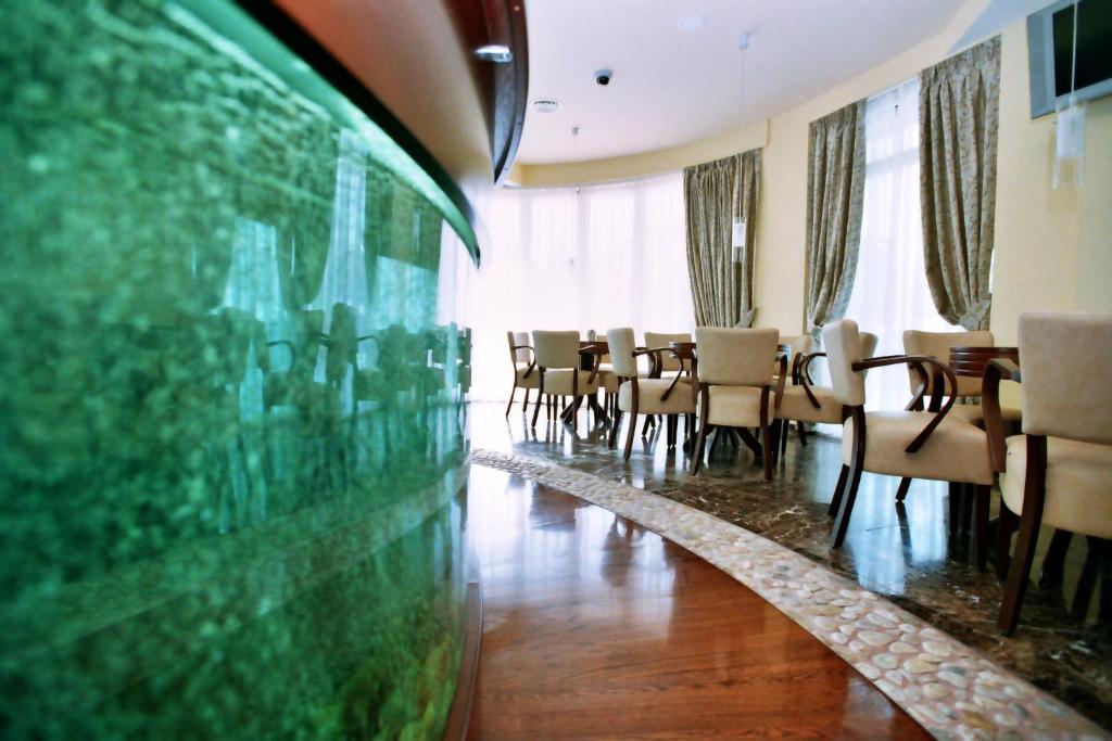 Hotel Savus Slavonski Brod Zewnętrze zdjęcie
